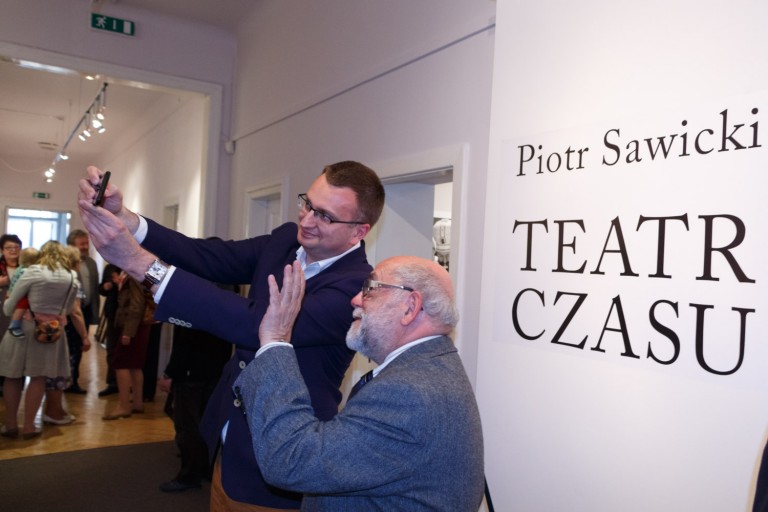 Wystawa "Teatr Czasu" - Piotr Sawicki, realizacja - WydrukujFotografie.pl, fot. Artur Radecki
